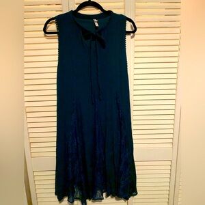 Women’s xhilaration teal sleeveless dress with lace accents and ties at neck